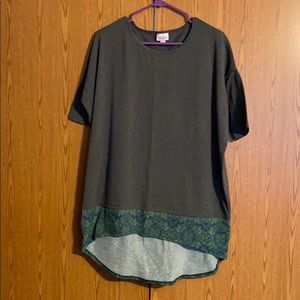 5/$25 Lularoe Irma shirt. Gray with print